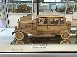 Berline Voisin de 1930 avec moteur sans soupapes à fourreaux de 20 cv - licence Panhard et Levassor.