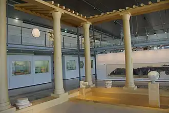 Reconstitution de péristyle.