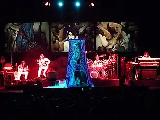 Description de cette image, également commentée ci-après