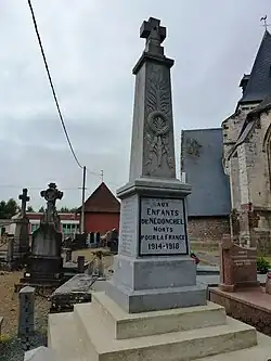 Le monument aux morts.