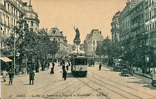 Tramway électrique à la République au début du XXe&nbsp;siècle.