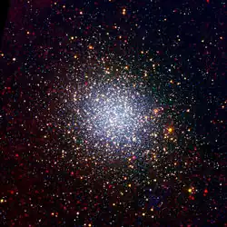 Omega Centauri en infrarouge par le télescope spatial Spitzer.