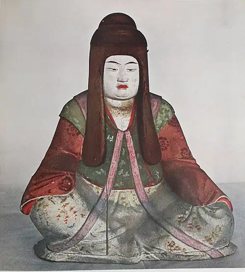 Princesse Nakatsu. Vers 889-898. Divinité shintō, bois peint. H. 36&nbsp;cm. Yakushi-ji, Nara.
