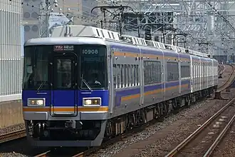 Description de l'image Nankai-Series10000 7100.jpg.