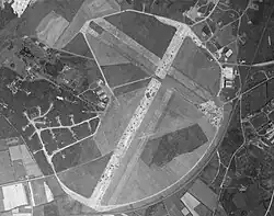 Aéroport de Nantes le 15 06 1958