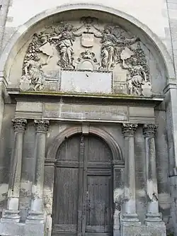 Portail de l'église.