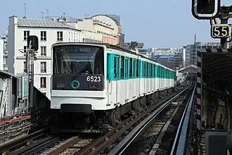 Description de cette image, également commentée ci-après