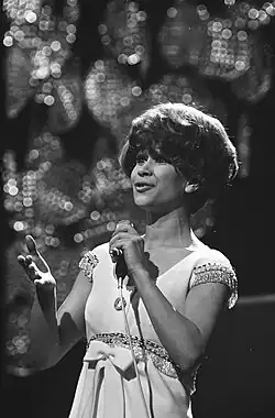 Anneke Grönloh interprète Heartbeat en 4e position.