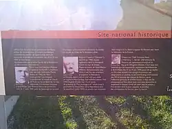 Panneau d'information de la nécropole (1).