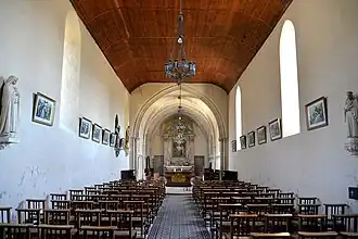 La nef de l'église.