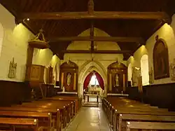 Nef vue de l'entrée.