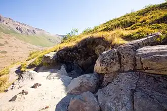 Fumerolles au fond de la caldeira.