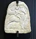 Tablette votive représentant un cavalier thrace