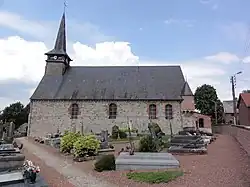 L'église fortifiée côté sud.