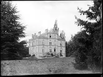 Image illustrative de l’article Château de la Martinière (Neuvy-le-Roi)