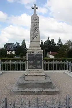 Monument aux morts.