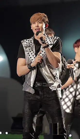 Description de l'image Nichkhun in July 2011 (2).jpg.