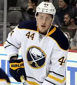 Description de l'image Nicolas Deslauriers - Buffalo Sabres.jpg.