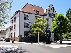 Niederbronn-les-Bains, Ancien tribunal (1906), aujourd'hui Musée dit maison de l'Archéologie.