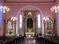 Vue sur le chœur et les autels (XVIIIe).