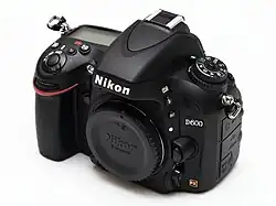 Description de l'image Nikon D600.JPG.