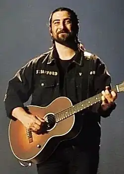 Description de l'image Noah Kahan 2024 01 (cropped).jpg.