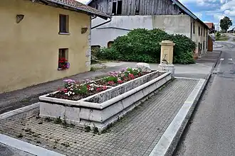 Le lavoir du haut.