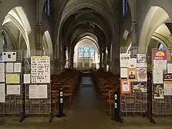 L'intérieur de l'église.