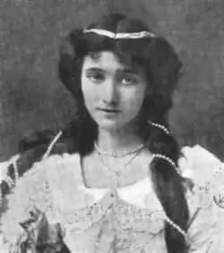 Description de l'image Nora Lancaster (1882–1968).png.