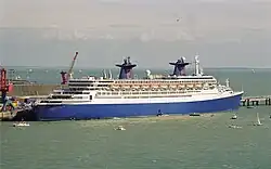 Le paquebot de croisière Norway (ex-France) a accosté à La Pallice le 31 juillet 1998.