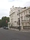 Ambassade à Londres.