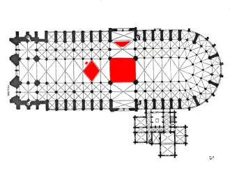 En rouge, les trous dans les voûtes.