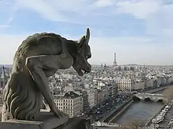 Chimère du XIXe&nbsp;siècle sur Notre-Dame de Paris et conçue par Viollet-le-Duc.