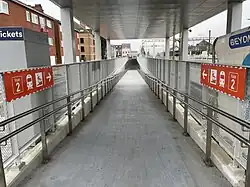 Nouveau couloir d'accès aux usagers à pieds et à vélos, en 2022.