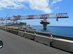 Nouvelle route du Littoral en cours de construction.