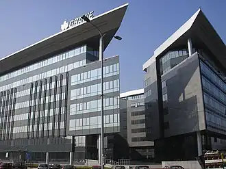 Un immeuble d'affaires, dans le Blok 25 à Novi Beograd.