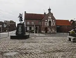Monument aux morts de Noyelles-lès-Seclin