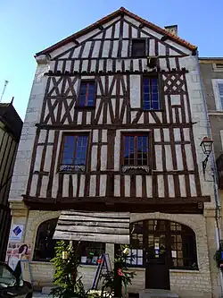 Maison à colombages de Noyers-sur-Serein