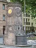 Fontaine Dürer-Pirckheimer sur la Maxplatz à Nuremberg