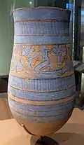 Vase peint en bleu, r. d'Amenhotep&nbsp;III 1391-1353. Brooklyn