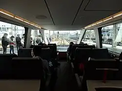 Sièges panoramiques.