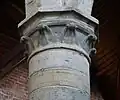 Chapiteau typique du gothique scaldien de l'église Notre-Dame de Mariakerke.