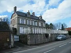 Le presbytère.