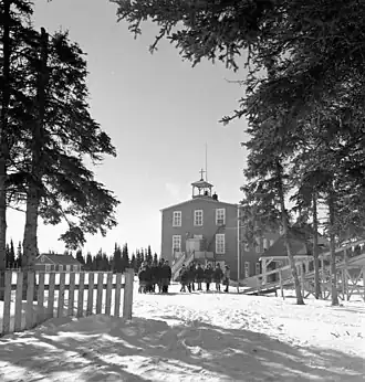 Description de cette image, également commentée ci-après