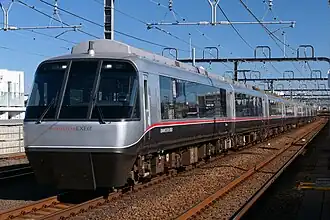 Description de l'image Odakyu-Series30000R EXEa.jpg.