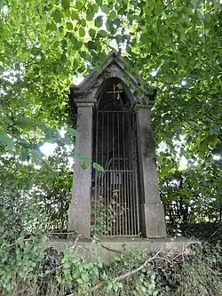 Chapelle de 1870, Départementale D 83.