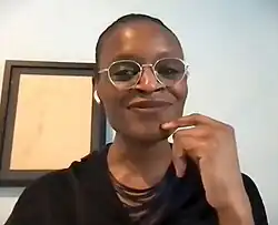 Okwui Okpokwasili interprète Vertigo.