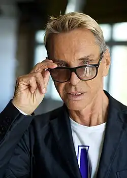 Description de cette image, également commentée ci-après