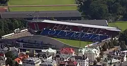 Olympia dans son environnement