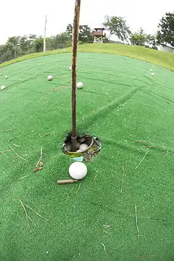 L'un des trous du « parcours de golf le plus dangereux au monde », car situé dans la DMZ à Camp Bonifas.